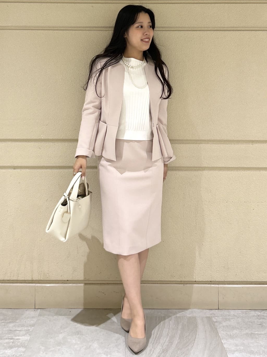 Momokaさんの「COUP DE CHANCE｜【手洗い可／9分袖】リブ風ラインニット」を使ったコーディネート