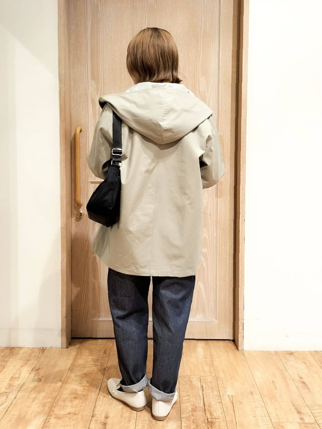 YUKIさんの「SHOO･LA･RUE｜【防花粉/洗濯機可/S-LL】ゆったり着られる 大人のテントフーディージャケット」を使ったコーディネート
