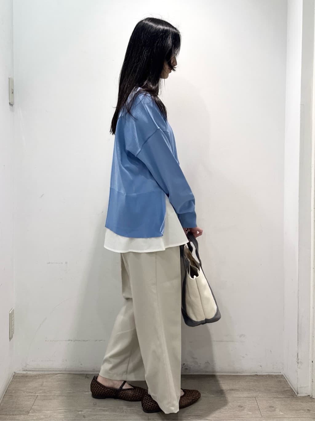 yuicciさんの「OPAQUE.CLIP｜美脚ストレッチイージーワイドパンツ【洗濯機OK】」を使ったコーディネート