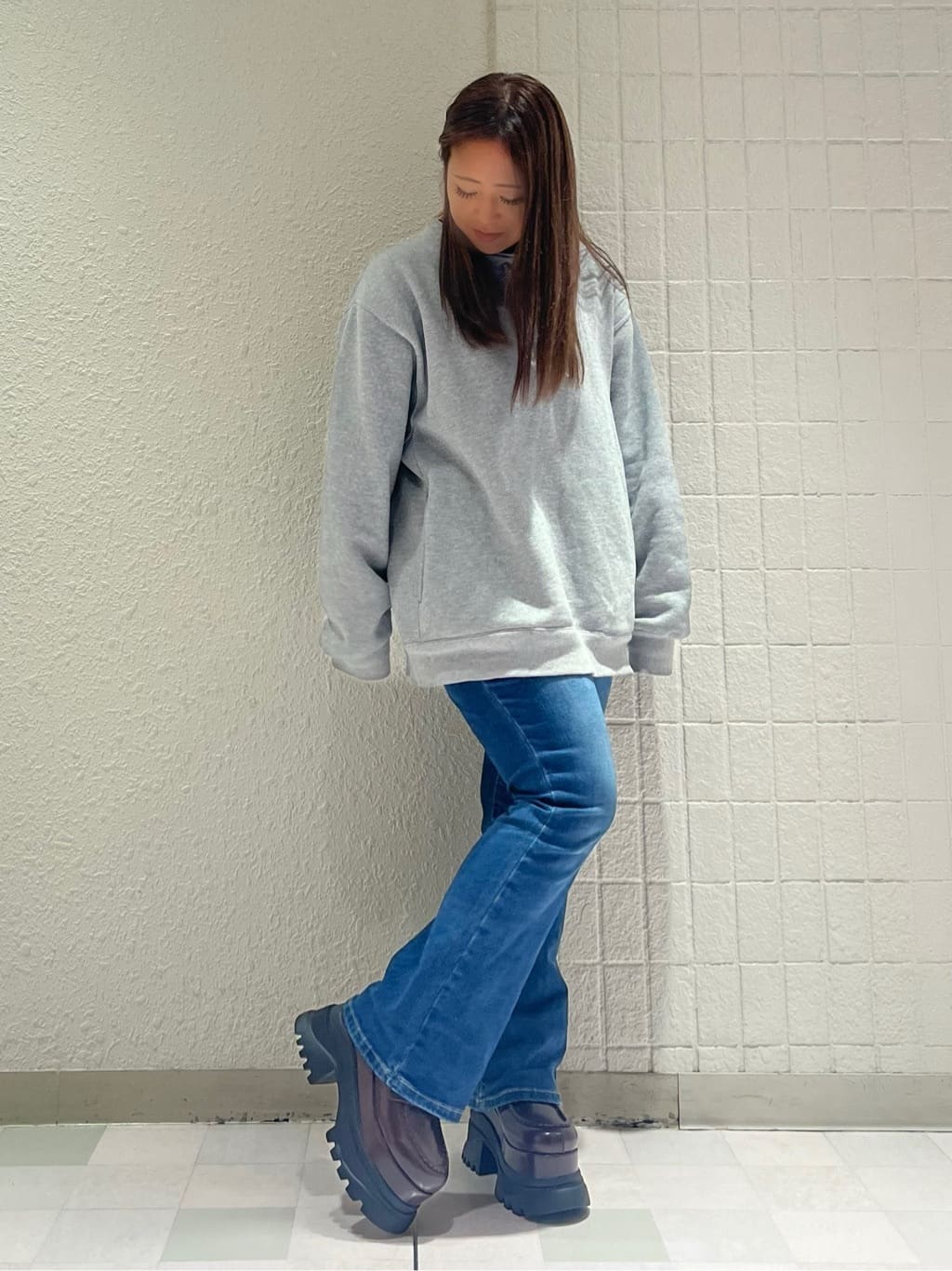 Moriさんの「ESPERANZA｜プラットフォームローファー」を使ったコーディネート