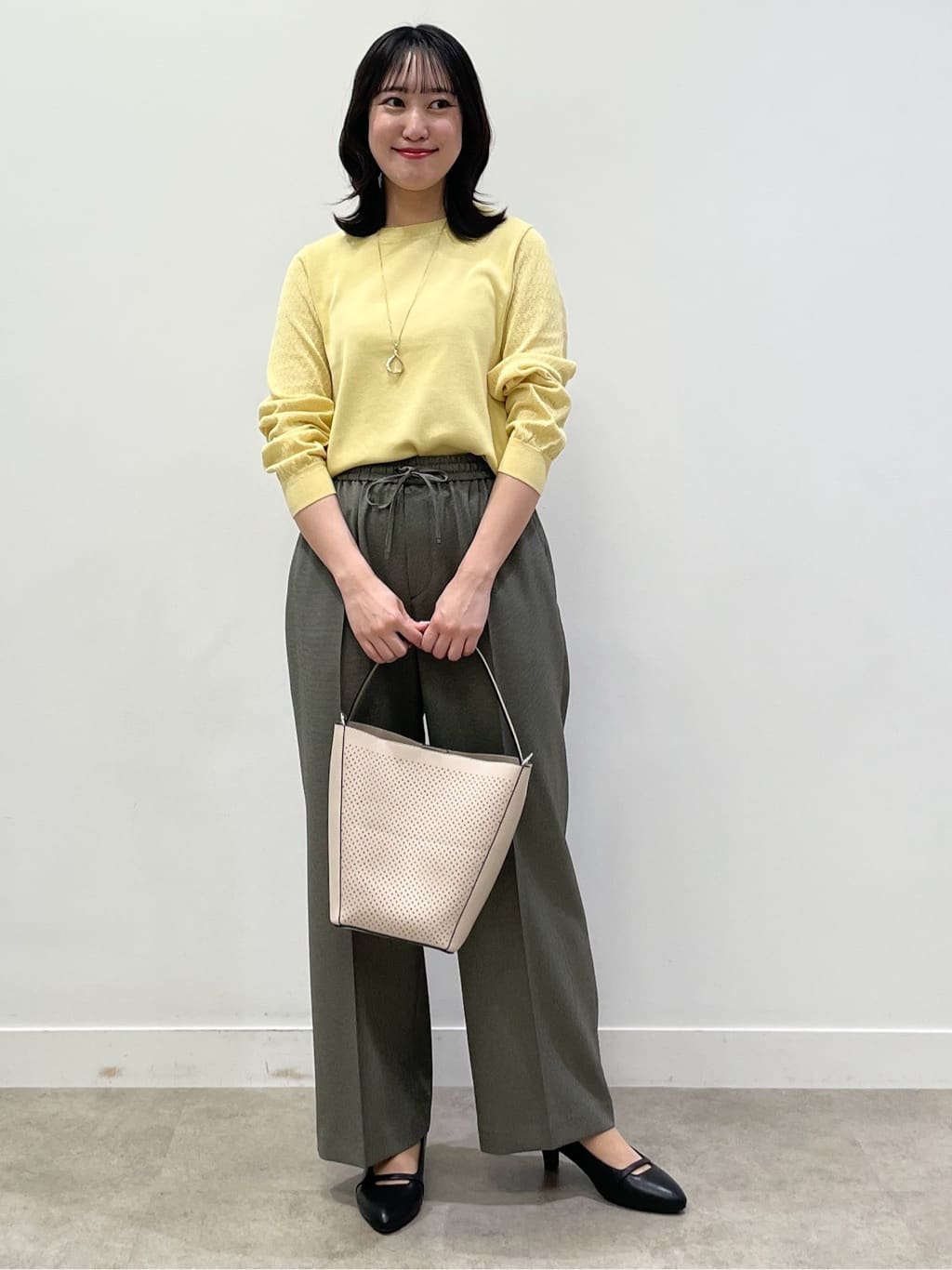 yukariさんの「Reflect｜透かしスリーブデザインハイゲージニット」を使ったコーディネート