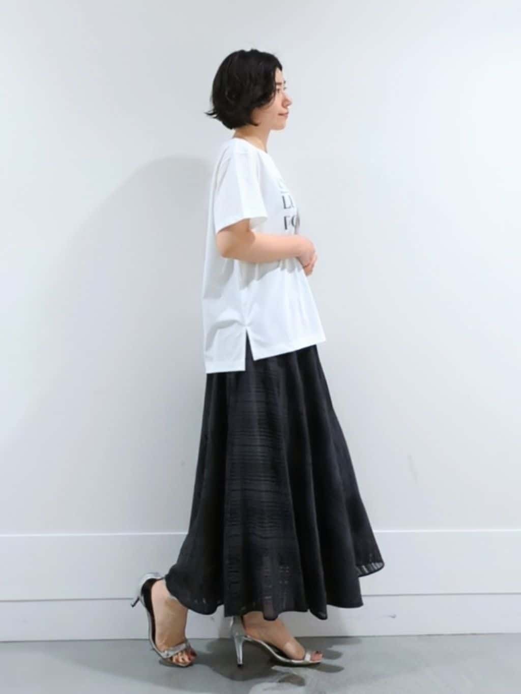 ミズタさんの「UNTITLED｜【セットアップ可/後ろウエストゴム】シアーチェックスカート」を使ったコーディネート