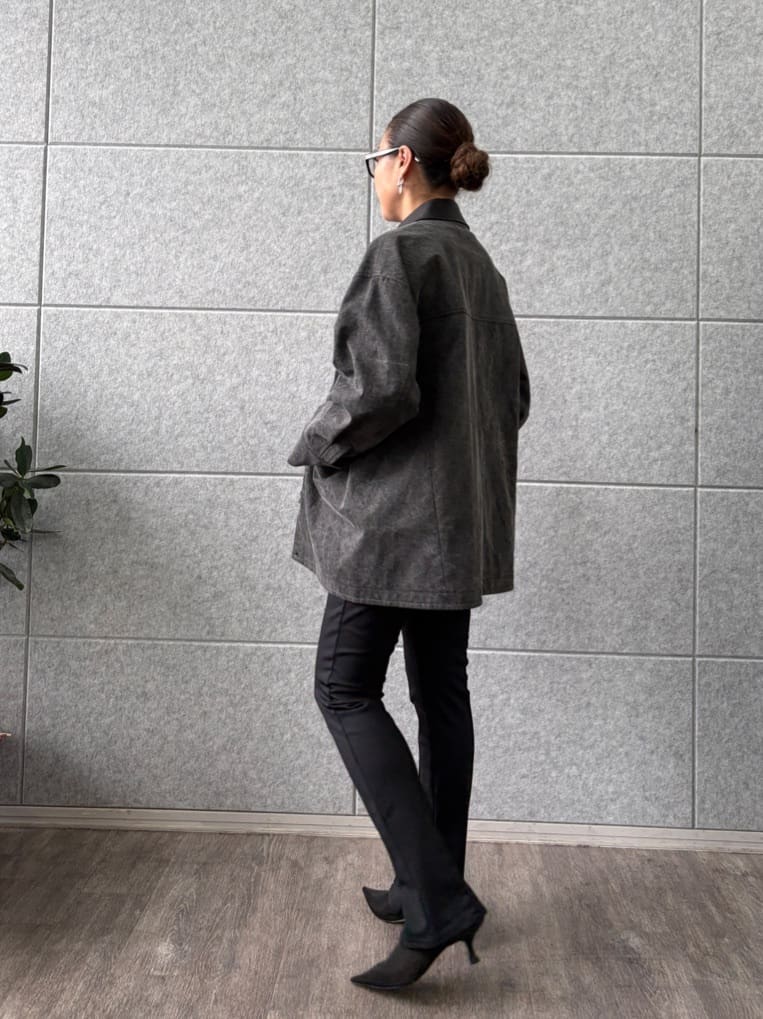 ibuさんの「CODE A｜pigment denim coverall」を使ったコーディネート