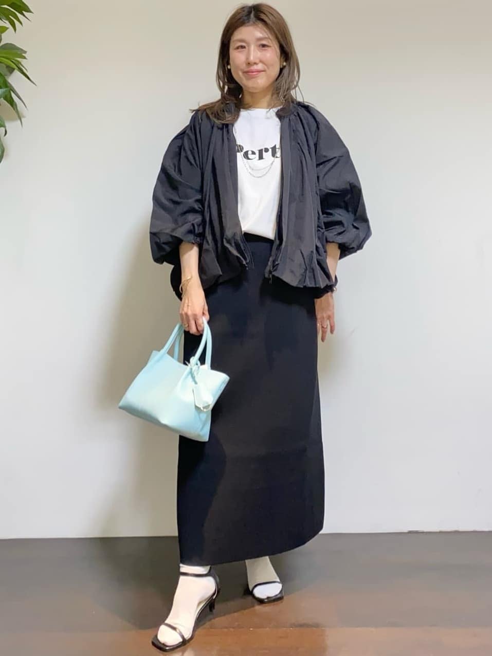 tomoさんの「UNTITLED｜【Healthy DENIM】PerthロングTシャツ」を使ったコーディネート