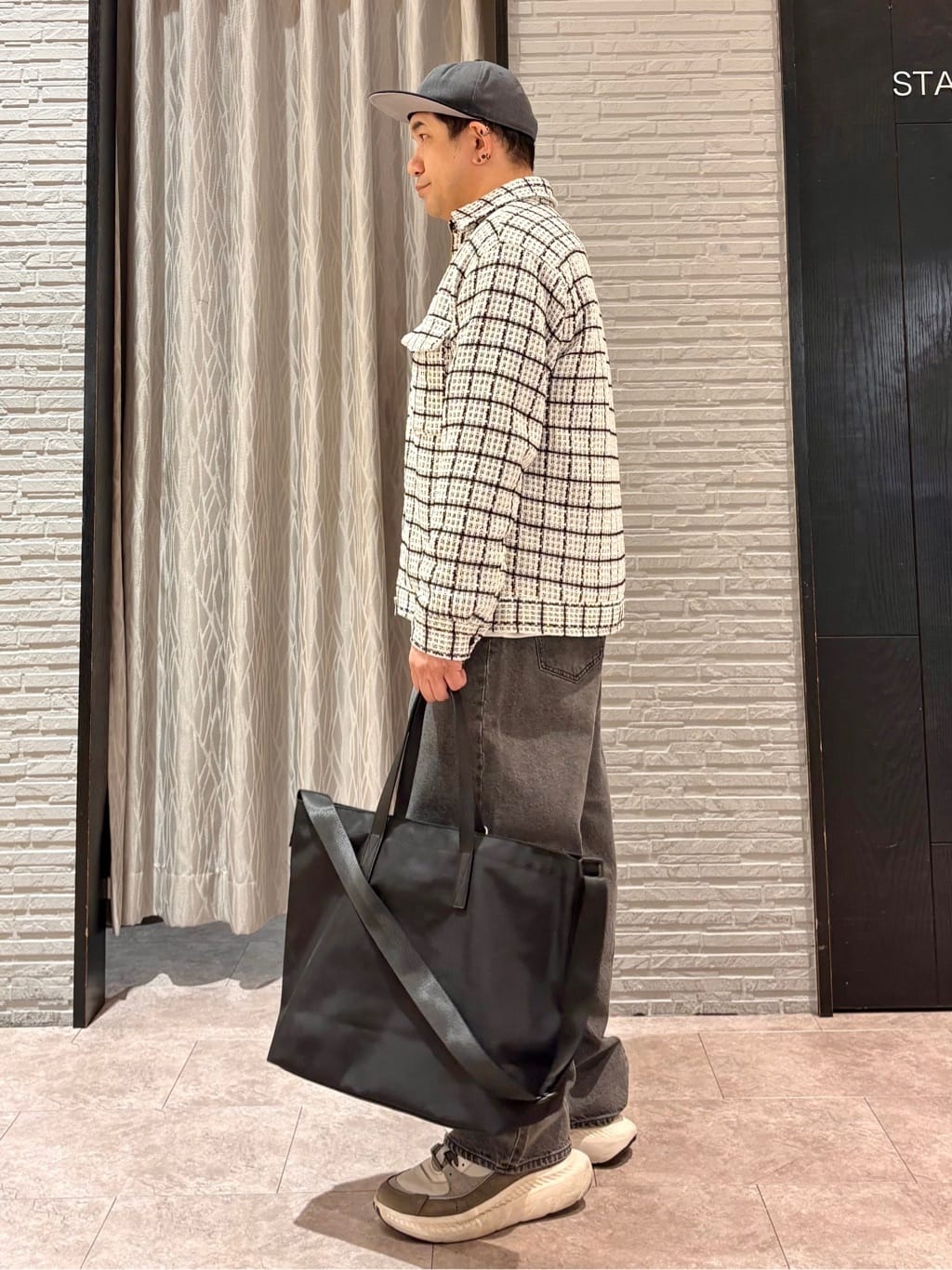 Pーyamaさんの「THE SHOP TK｜【カジュアルに上品さをプラス】変わり織ツイードブルゾン　洗濯機OK」を使ったコーディネート