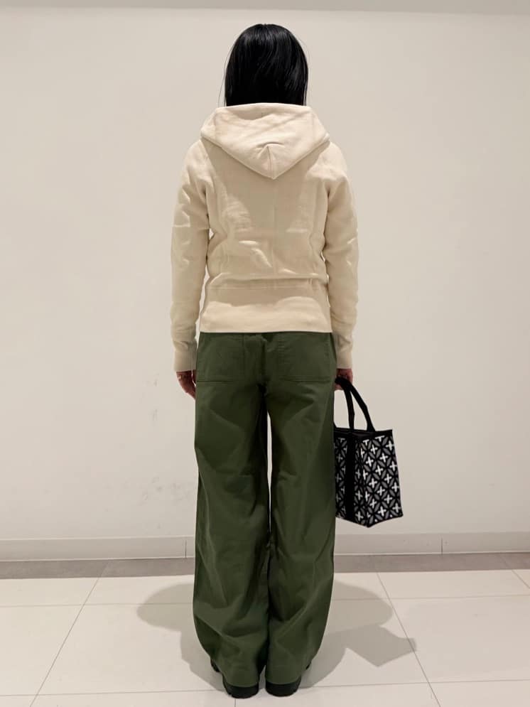 MIYAKAWAさんの「DRESSTERIOR｜デキシー吊裏毛ジップアップパーカ」を使ったコーディネート