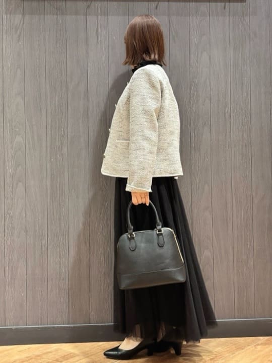 meiさんの「SHOO･LA･RUE｜【S-3L】オンとオフで印象が変わる ライトツイードジャケット」を使ったコーディネート
