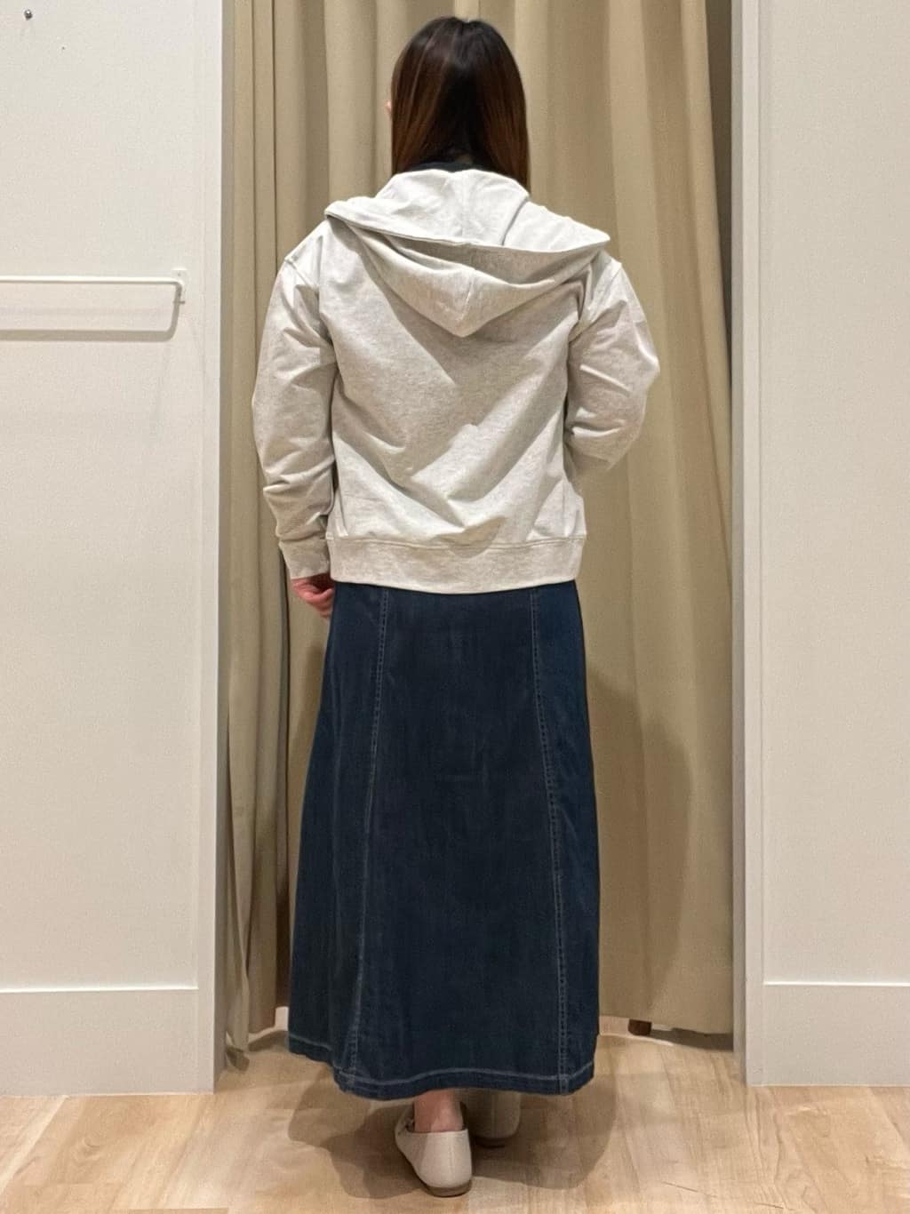 たまさんの「grove｜【貴島明日香さん着用】デニムフレアワンピース」を使ったコーディネート