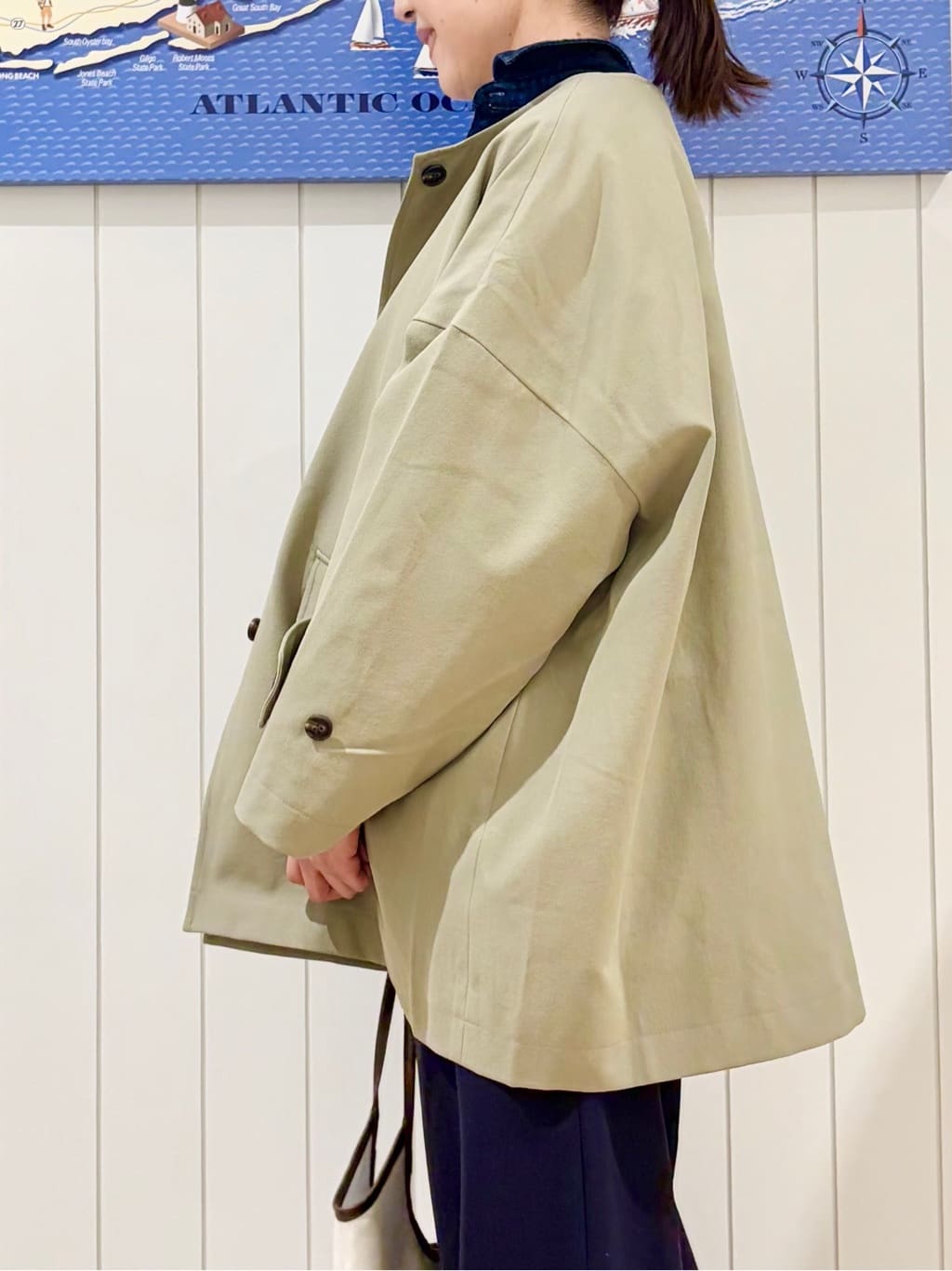 uwatokoさんの「Dessin｜【花粉ガード/撥水加工/洗える】クルーネックスプリングコート」を使ったコーディネート