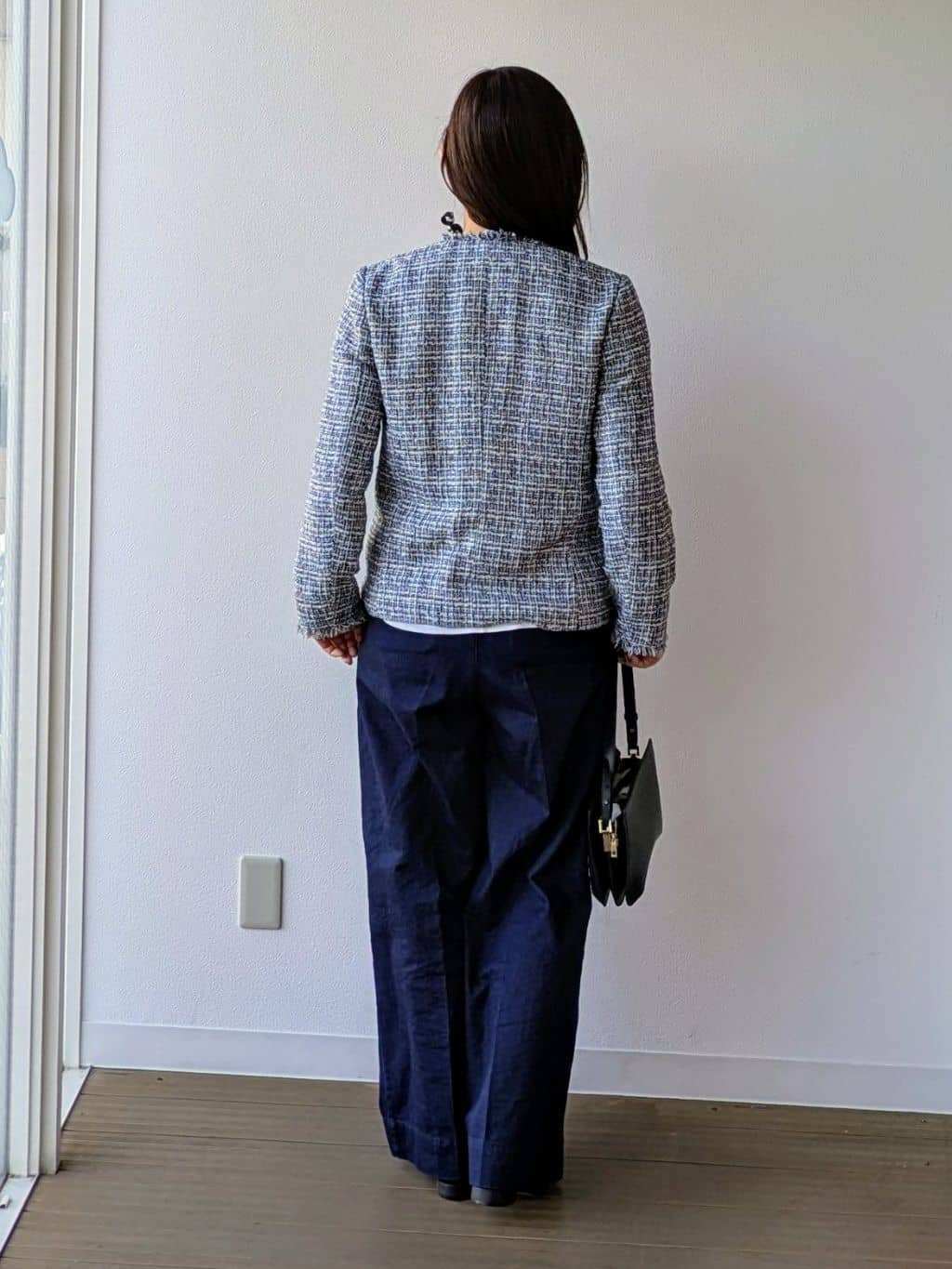 なみきさんの「UNTITLED｜【洗える】きれいめラウンドテールロンT」を使ったコーディネート