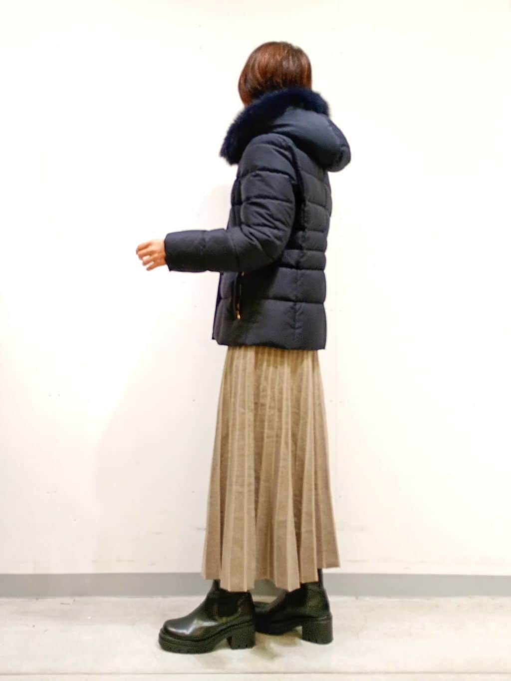 Kさんの「INDIVI｜【名品／撥水／抗菌防臭】ショート丈リサイクルダウンコート」を使ったコーディネート