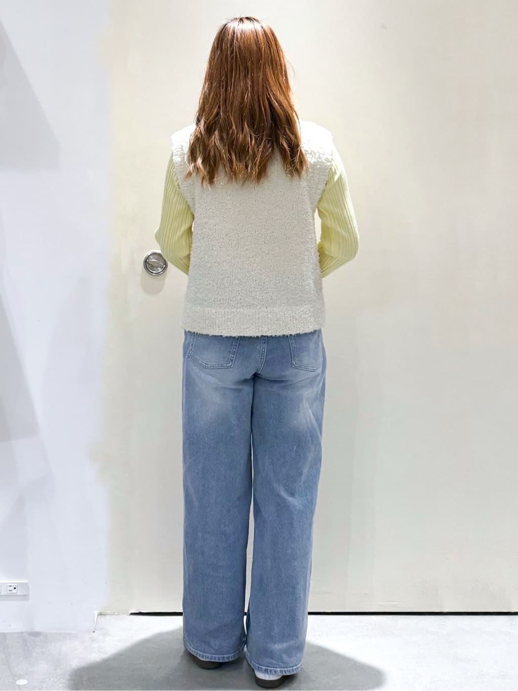 sayaさんの「OPAQUE.CLIP｜変形金ボタンニットベスト【洗濯機OK】」を使ったコーディネート