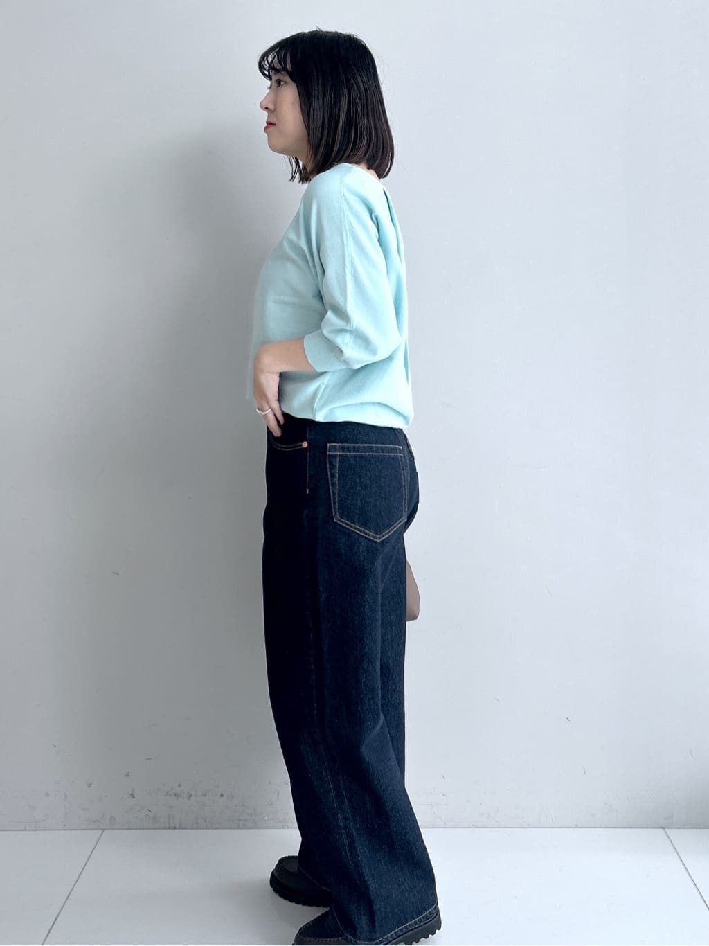 Hirokaさんの「Dessin｜【花粉ガード/撥水加工/洗える】クルーネックスプリングコート」を使ったコーディネート