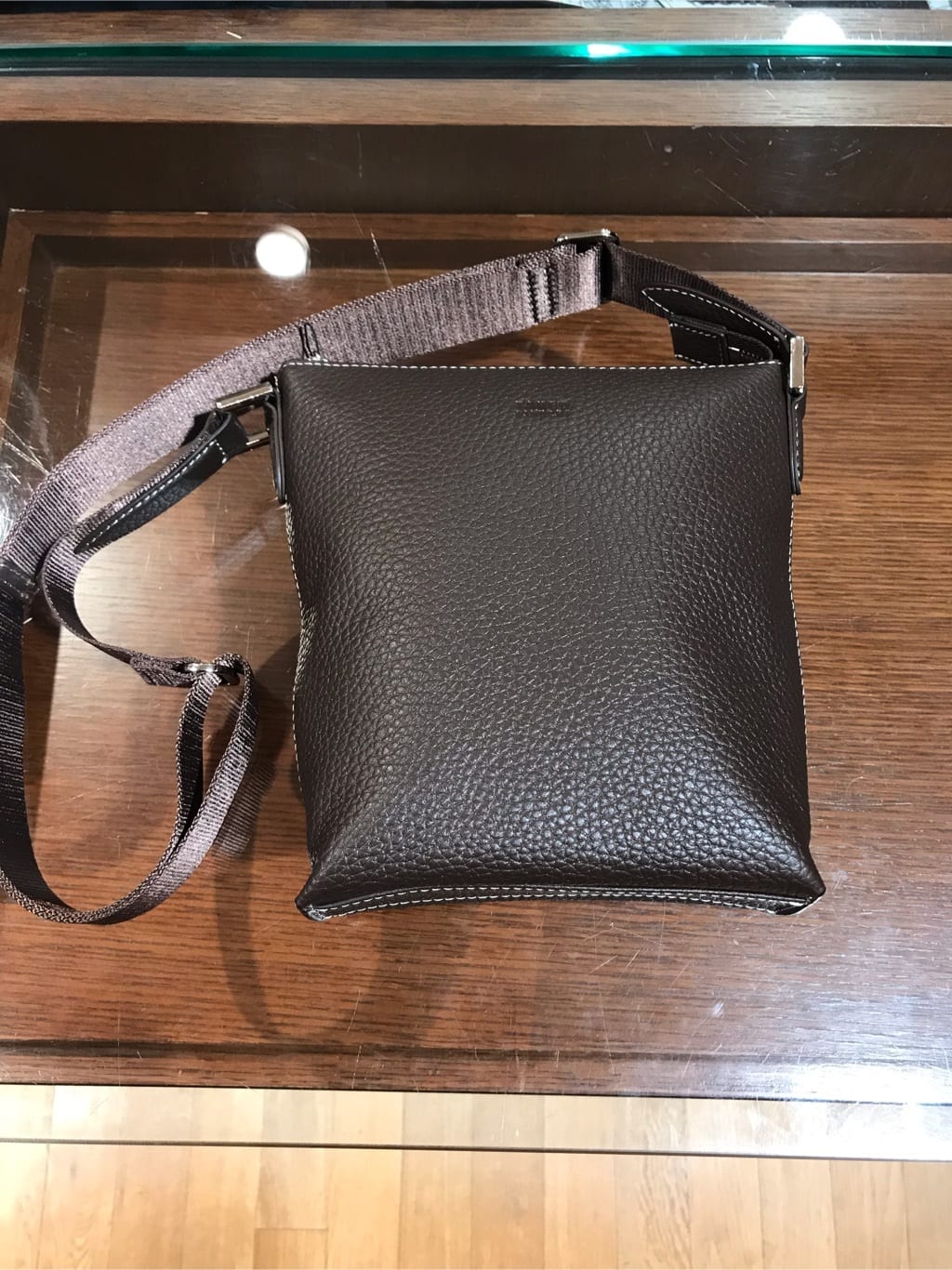 じゅんさんの「TAKEO KIKUCHI｜フレンチシュリンクレザーミニショルダー」を使ったコーディネート