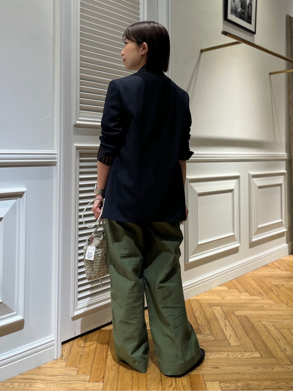 つじ まこさんの「DRESSTERIOR｜コンフォート ダブルブレザー」を使ったコーディネート