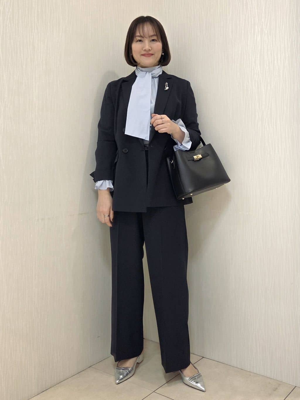 naokoさんの「UNTITLED｜【新色追加/セットアップ可】エアリー ダブルブレストジャケット」を使ったコーディネート
