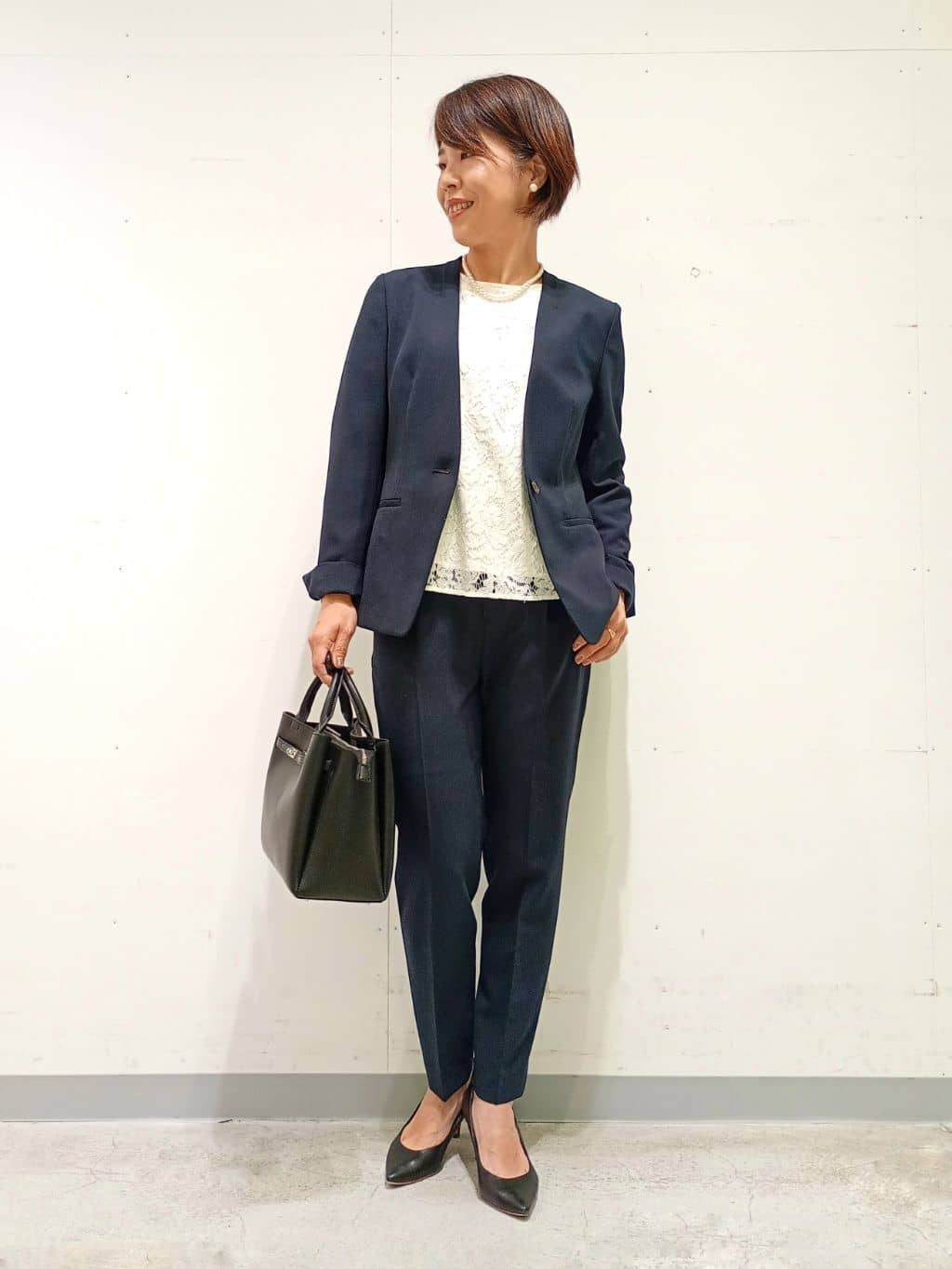 Kさんの「INDIVI｜【定番スーツ／UVケア／洗える】ウール調ノーカラージャケット」を使ったコーディネート