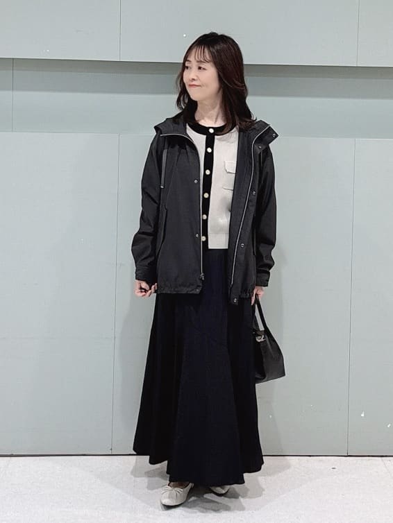 makiさんの「UNTITLED｜【洗える/はっ水】リラクシーマウンテンパーカー」を使ったコーディネート