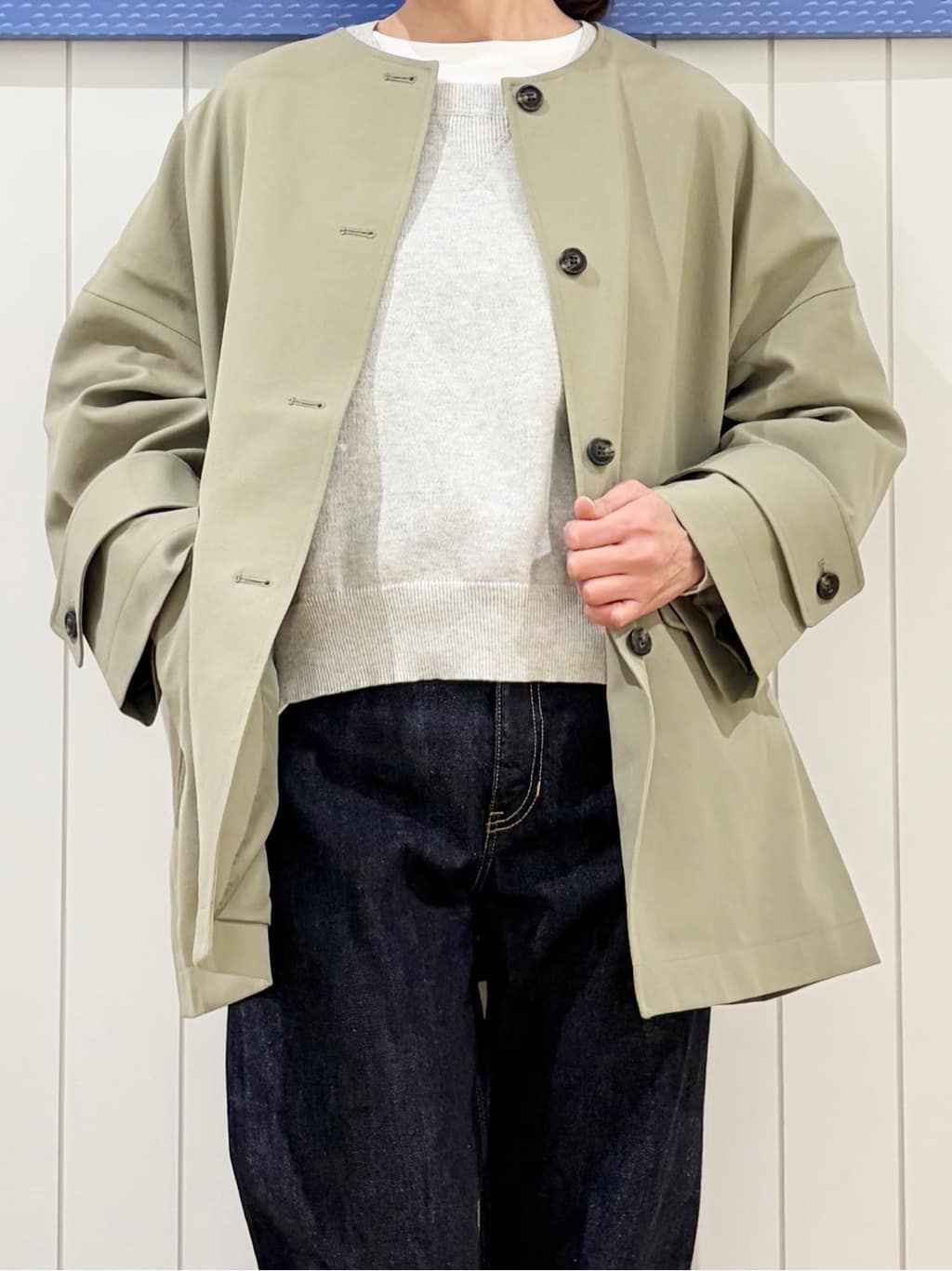 uwatokoさんの「Dessin｜【花粉ガード/撥水加工/洗える】クルーネックスプリングコート」を使ったコーディネート