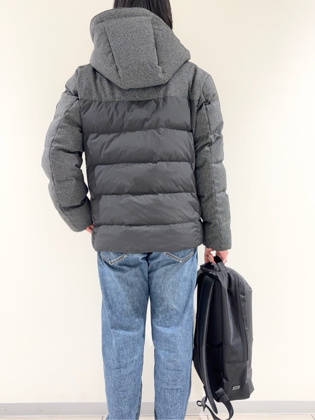及川さんの「TAKEO KIKUCHI｜カラーコンビ ダウンブルゾン」を使ったコーディネート