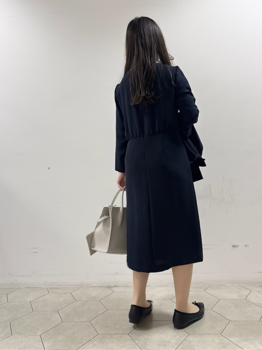 kahoさんの「INDIVI｜【洗える／多機能／SETUP可】着る日傘ダブルジャケット」を使ったコーディネート