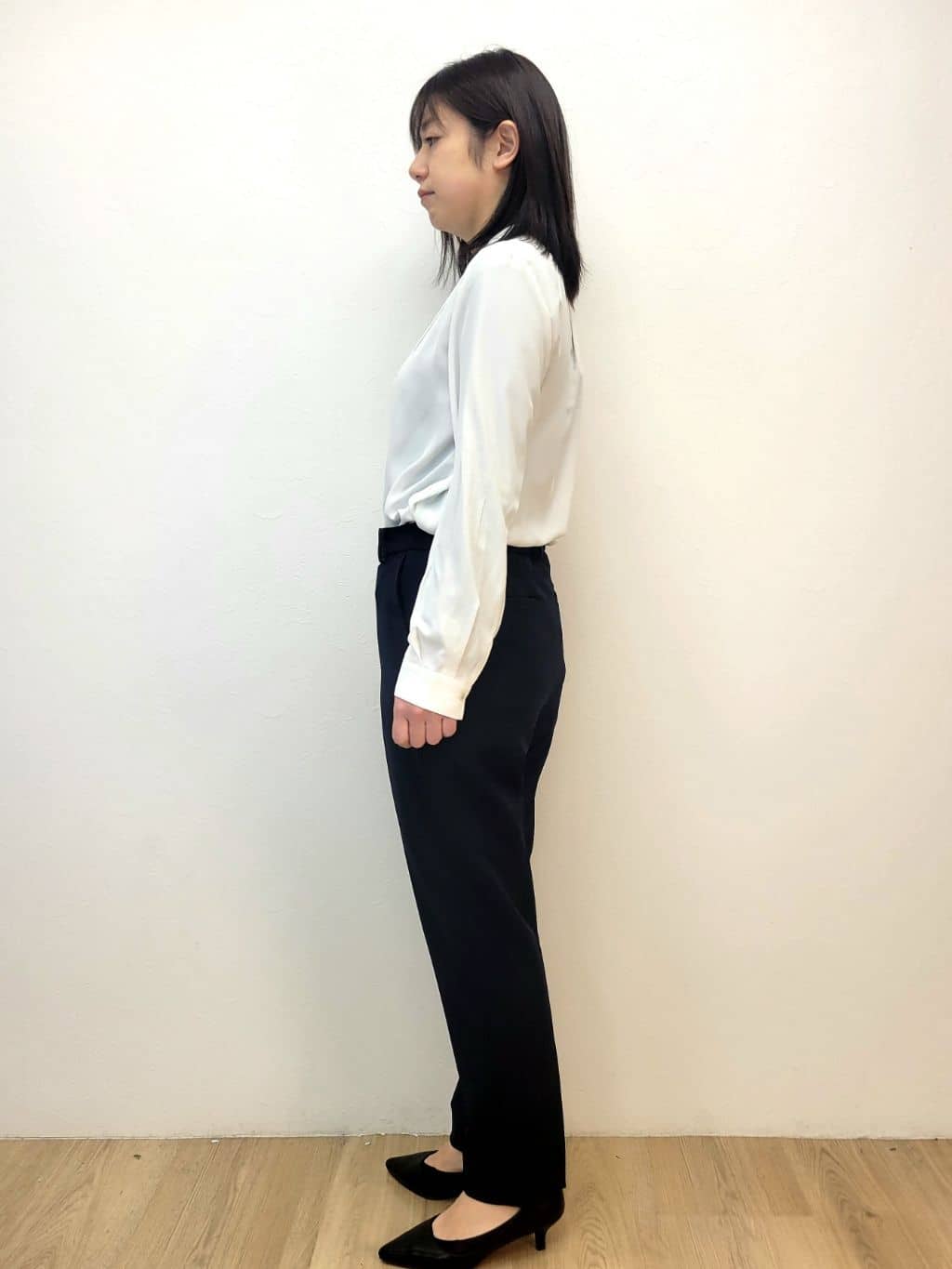 LISAさんの「OPAQUE.CLIP｜《通勤／セットアップ対応》 Vネックジャケット／ダブルクロス【洗濯機OK】」を使ったコーディネート
