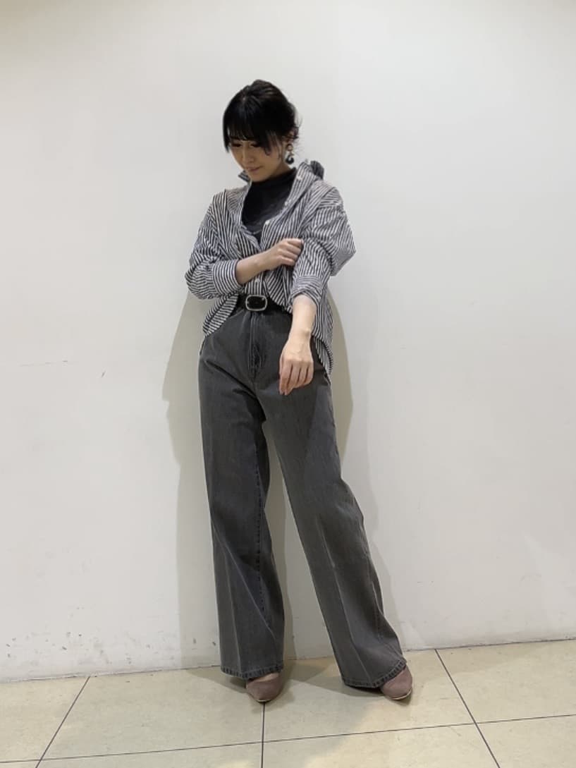 watanabeさんの「UNTITLED｜【重ね着レイヤード/スーツブラウス】ファインブロードベーシックシャツ」を使ったコーディネート