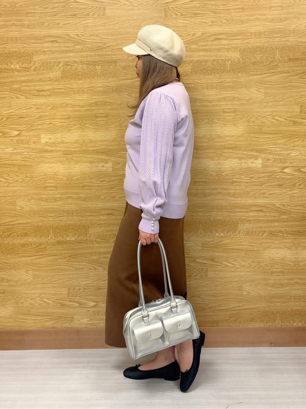 ぁむさんの「SHOO･LA･RUE｜【洗濯機可/S-LL】手元美しく パールボタン&お袖編み柄切り替えニット」を使ったコーディネート