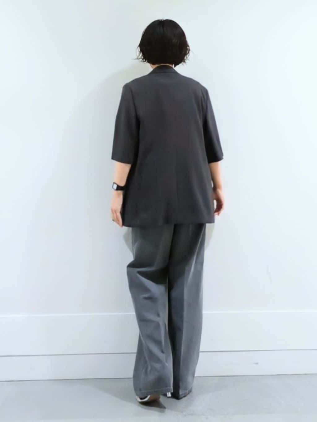 ミズタさんの「UNTITLED｜【UVカット/接触冷感/洗える/テーラード】ライトウェイト ハーフスリーブジャケット」を使ったコーディネート