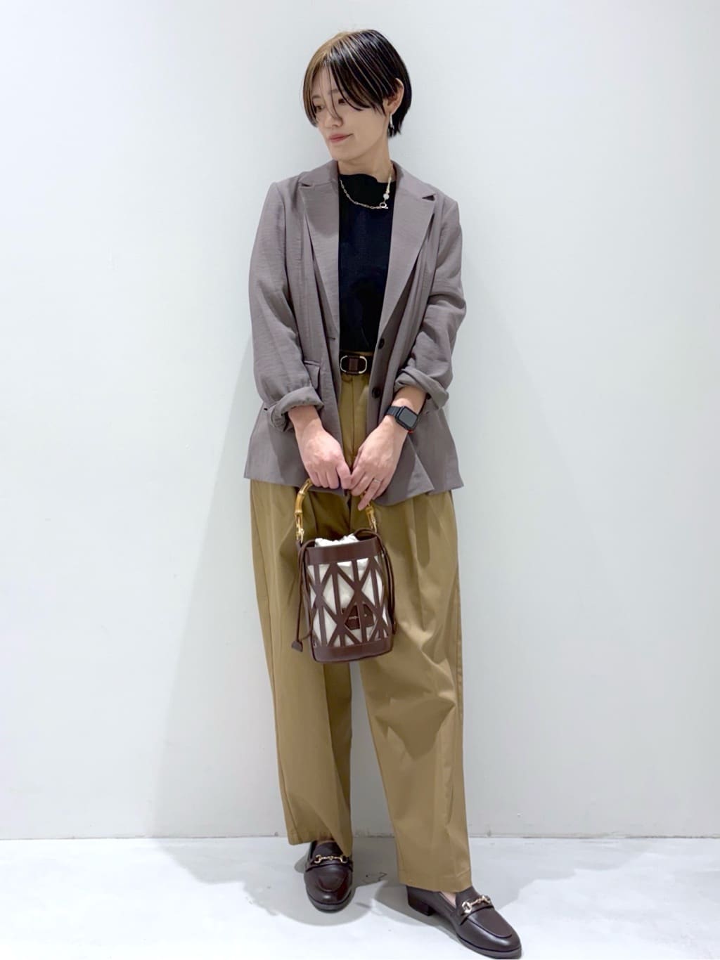 こじさんの「OPAQUE.CLIP｜シングルテーラードジャケット【洗える／裏地なし】」を使ったコーディネート