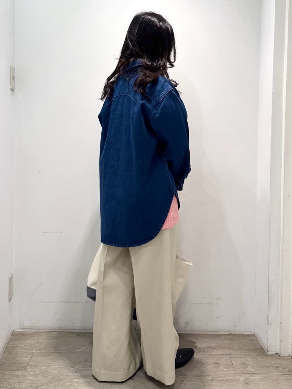yuicciさんの「OPAQUE.CLIP｜【Lee別注】ウエスタンシャツデニムジャケット【洗濯機OK】」を使ったコーディネート