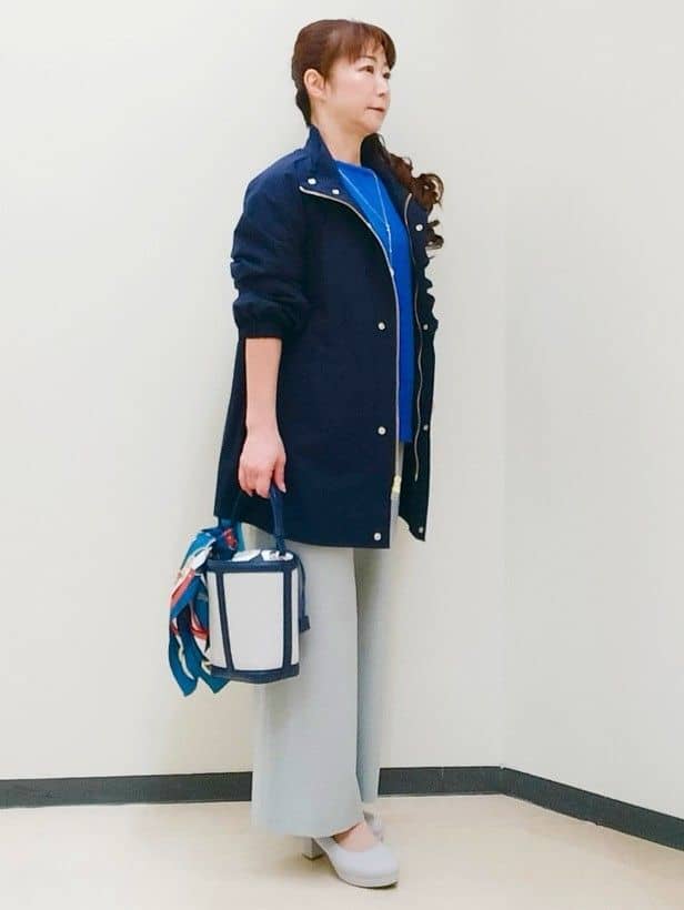 花さんの「Reflect｜ドライタッチストレートワイドパンツ」を使ったコーディネート