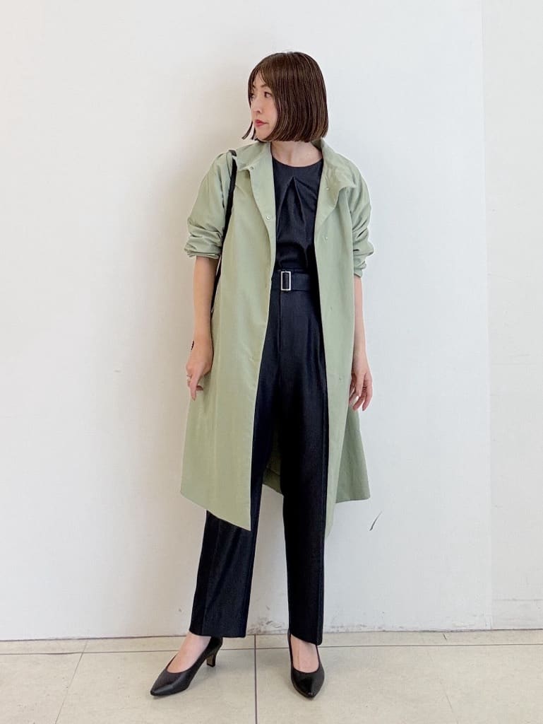 yoshiyaさんの「INDIVI｜【合皮】スタッズ風メタルポシェットバッグ」を使ったコーディネート