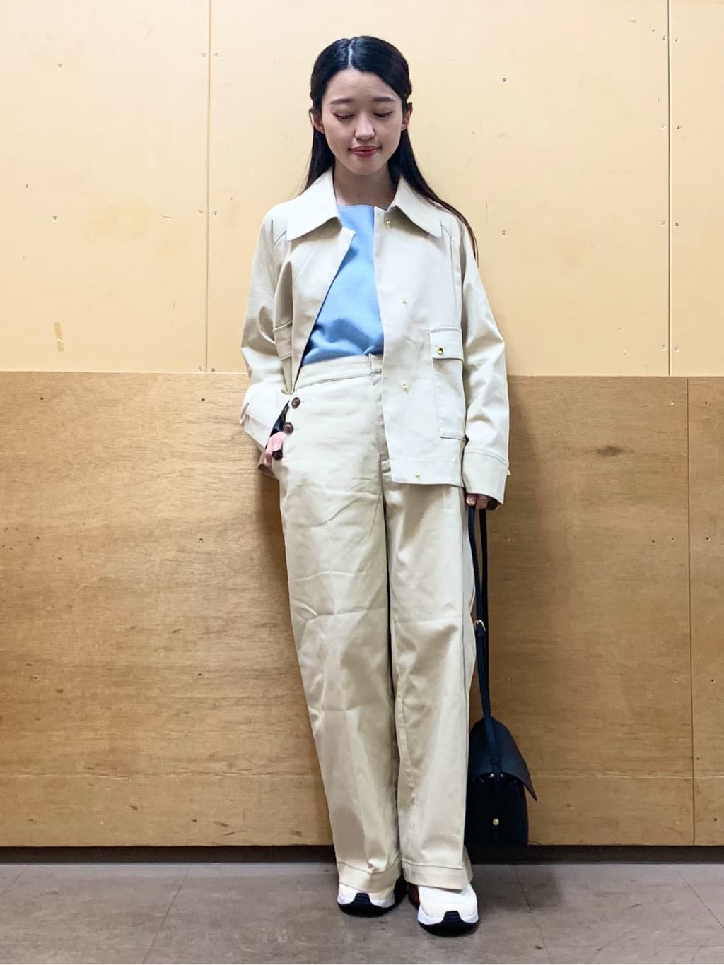 sahoさんの「THE SHOP TK｜大人かっこいい 軽やかデニム＆チノブルゾン」を使ったコーディネート