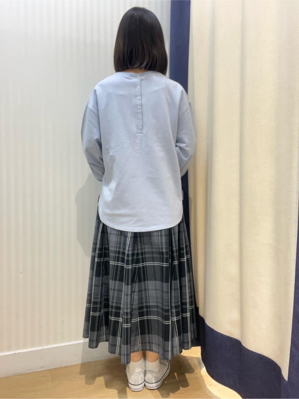 momoさんの「Dessin｜【360度可愛い・洗える】バックヘンリーカットソー」を使ったコーディネート