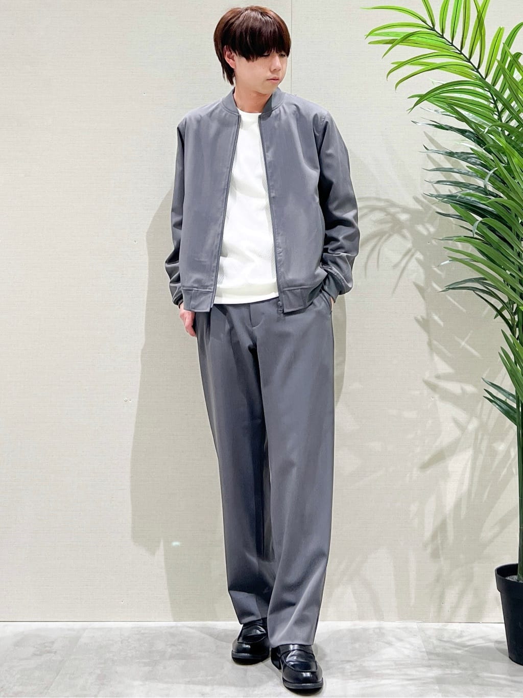 SHI-MAさんの「THE SHOP TK｜FLEX LINE ストレッチリブブルゾン　ストレッチ/防シワ/マシンウォッシャブル/セットアップ可」を使ったコーディネート