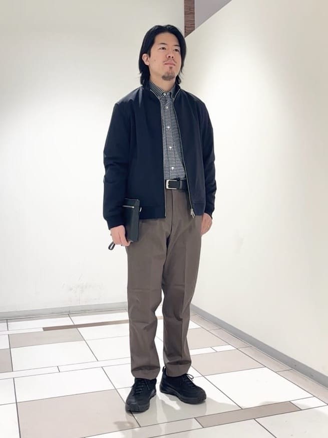 及川さんの「TAKEO KIKUCHI｜スタンドカラー ショート リブ ブルゾン」を使ったコーディネート