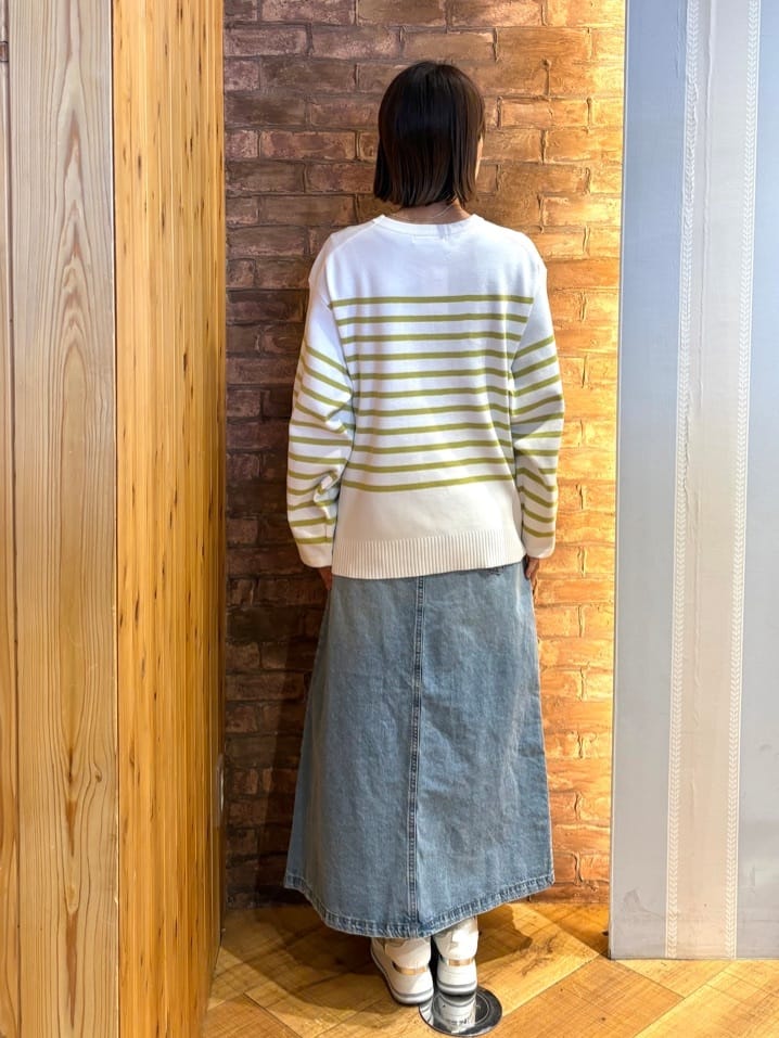 mieさんの「SHOO･LA･RUE｜楽にきちんと見られたい　大人カジュアルボーダーニット」を使ったコーディネート