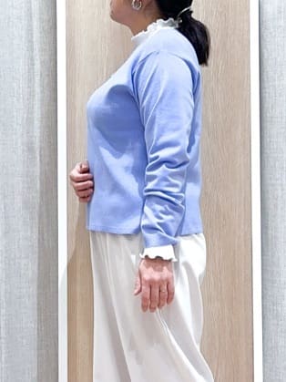 naoさんの「grove｜【撥水／シルエット2WAY】羽織るだけでサマになる、スタンドネックテントラインコート」を使ったコーディネート