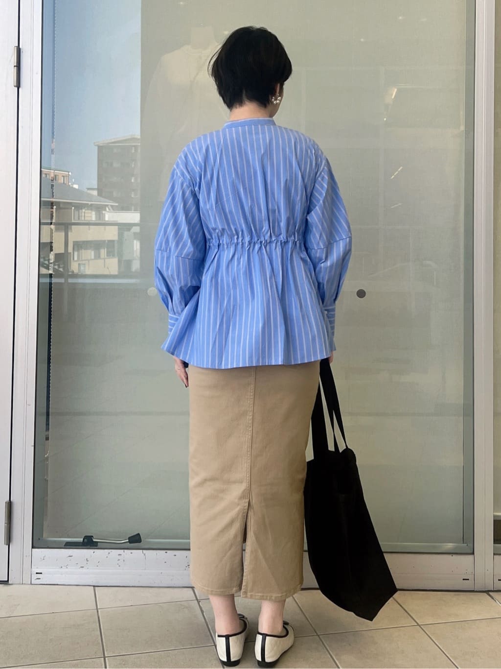 yo-koさんの「OPAQUE.CLIP｜ストライプペプラムデザインブラウス【洗濯機OK】」を使ったコーディネート