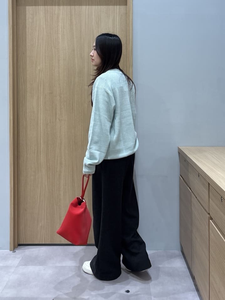 よぴさんの「TAKEO KIKUCHI｜【洗える】カラースプリングニット」を使ったコーディネート