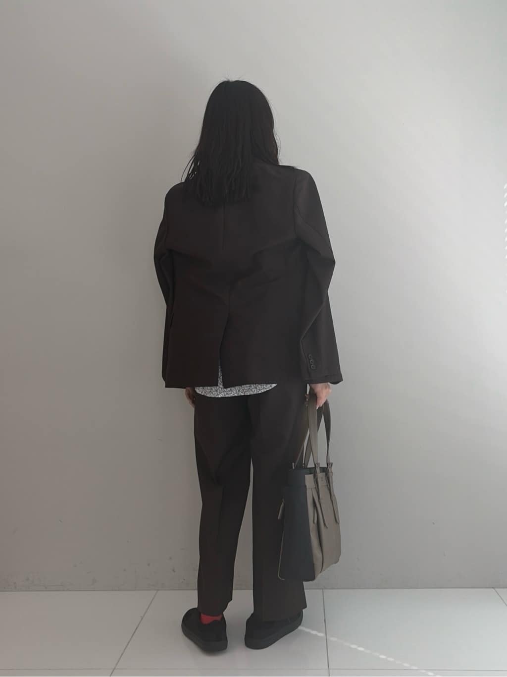 Akutagawaさんの「TAKEO KIKUCHI｜アルビニリーフプリントジャージ」を使ったコーディネート