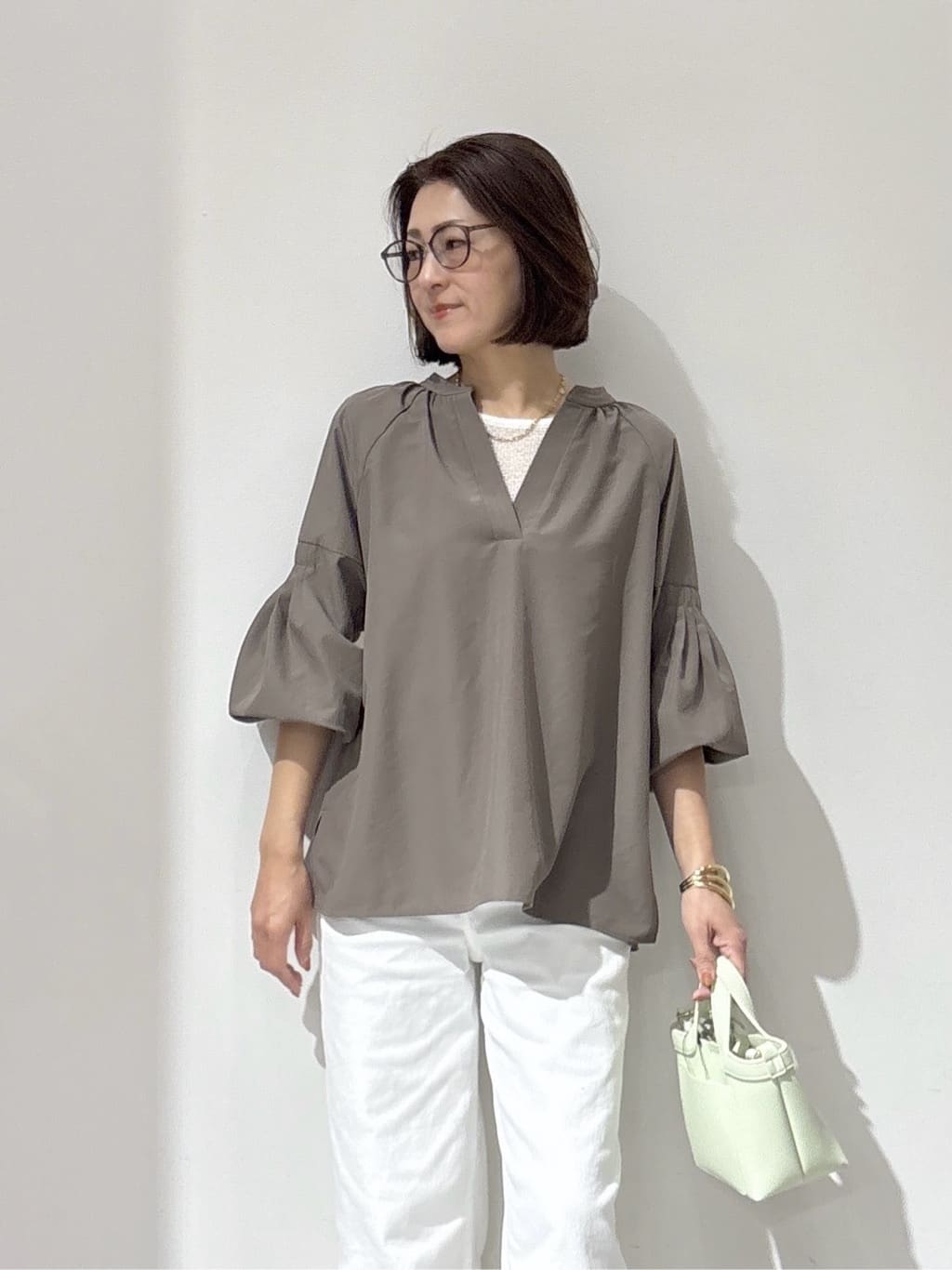 NAKAさんの「OPAQUE.CLIP｜スクエアトゥカシメローファー」を使ったコーディネート