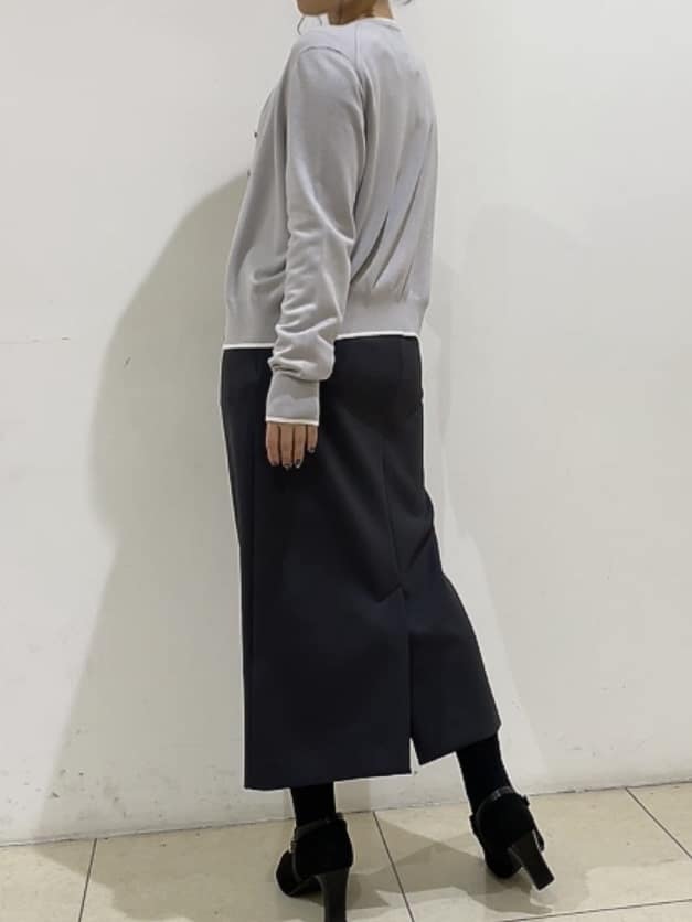 watanabeさんの「UNTITLED｜【アンサンブル可/洗える】ウォームスパン カーディガン」を使ったコーディネート