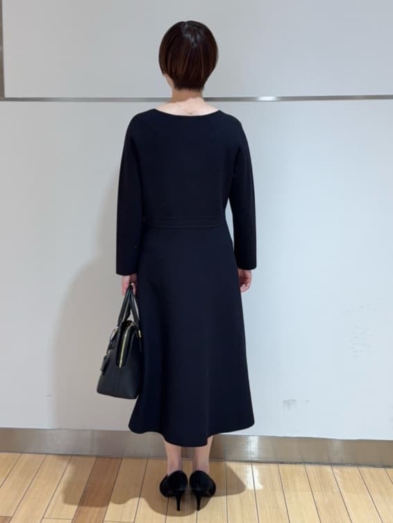 あやさんの「UNTITLED｜【洗える/ストレッチ性/フォーマル】ニットワンピース」を使ったコーディネート