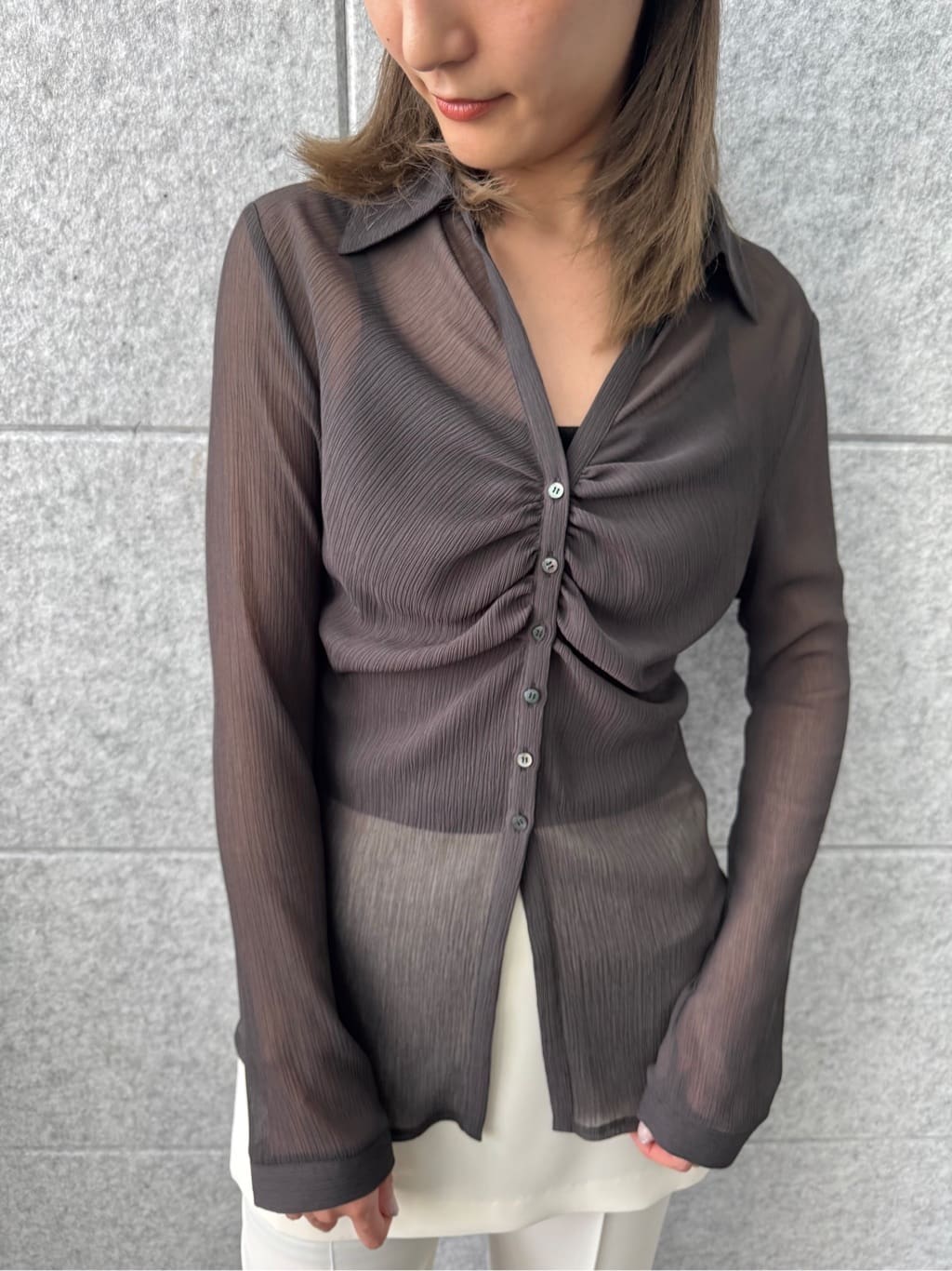 uchi__yamaさんの「CODE A｜thin gather shirts」を使ったコーディネート