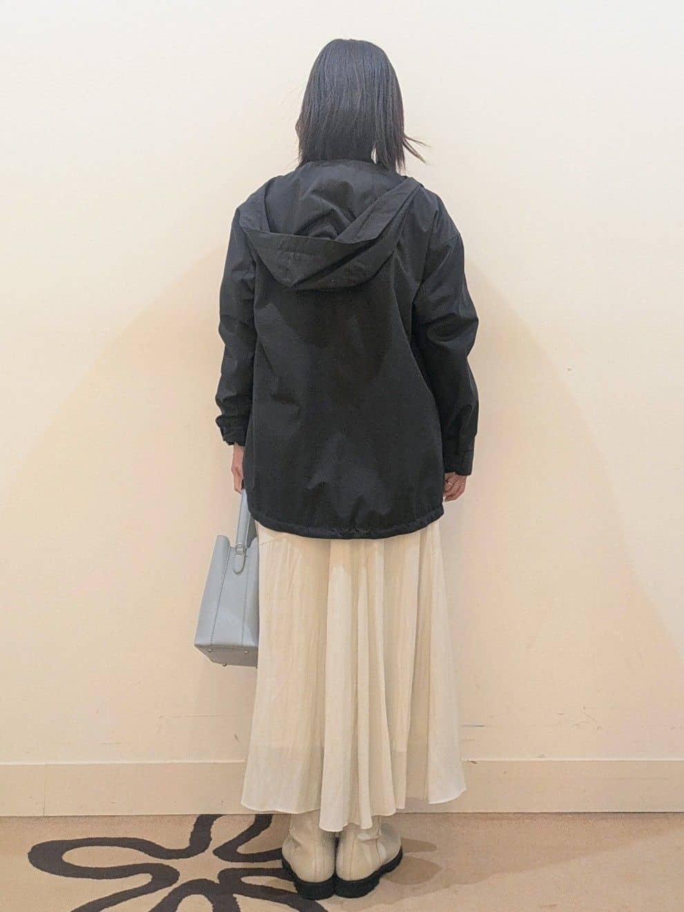 laverさんの「UNTITLED｜【洗える/はっ水】リラクシーマウンテンパーカー」を使ったコーディネート