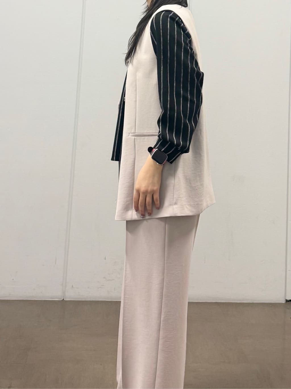 mizukiさんの「INDIVI｜【洗える／着心地楽ちん】ブラウス風ストライプカットソートップス」を使ったコーディネート