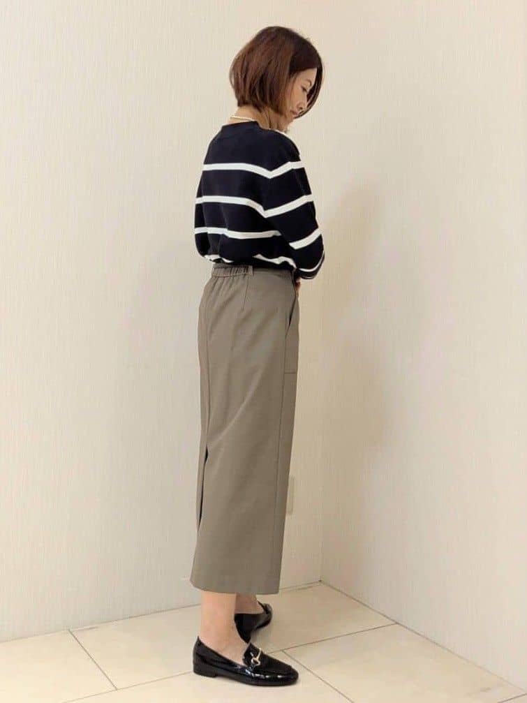 u-macoさんの「UNTITLED｜◆【ゆったり/洗える】クロップドニットプルオーバー」を使ったコーディネート