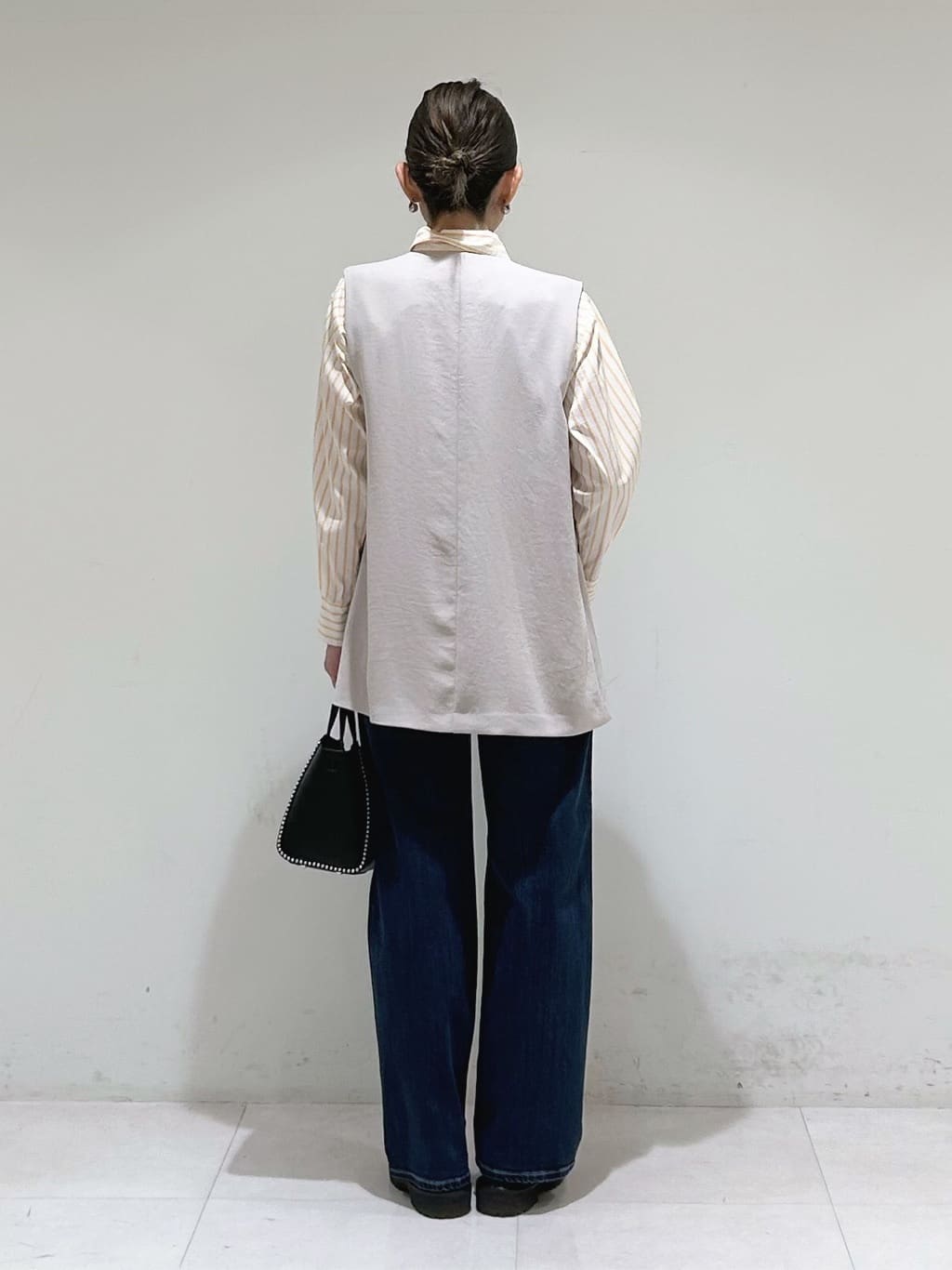 tsuyuさんの「INDIVI｜【洗える／多機能／SETUP可】着る日傘ダブルジャケット」を使ったコーディネート